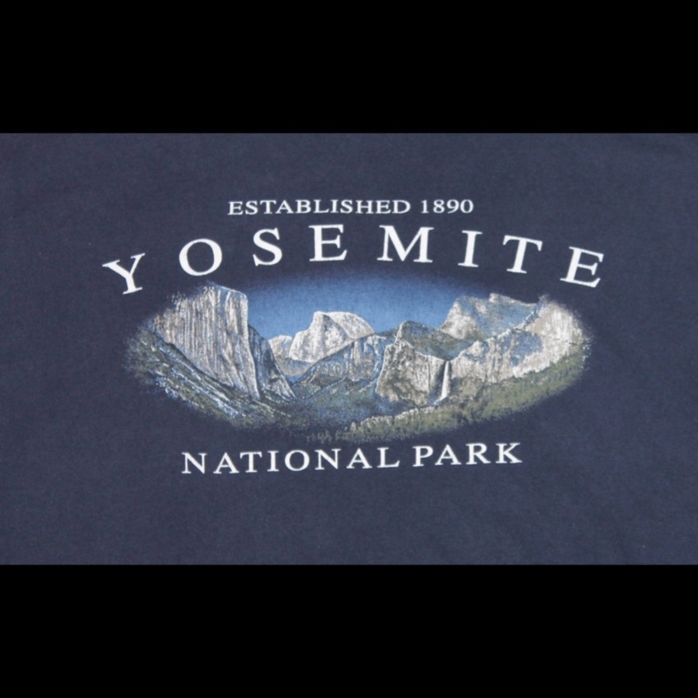 ⚡️🌎VINTAGE YOSEMITE NATIONAL PARK SHIRT🌎⚡️